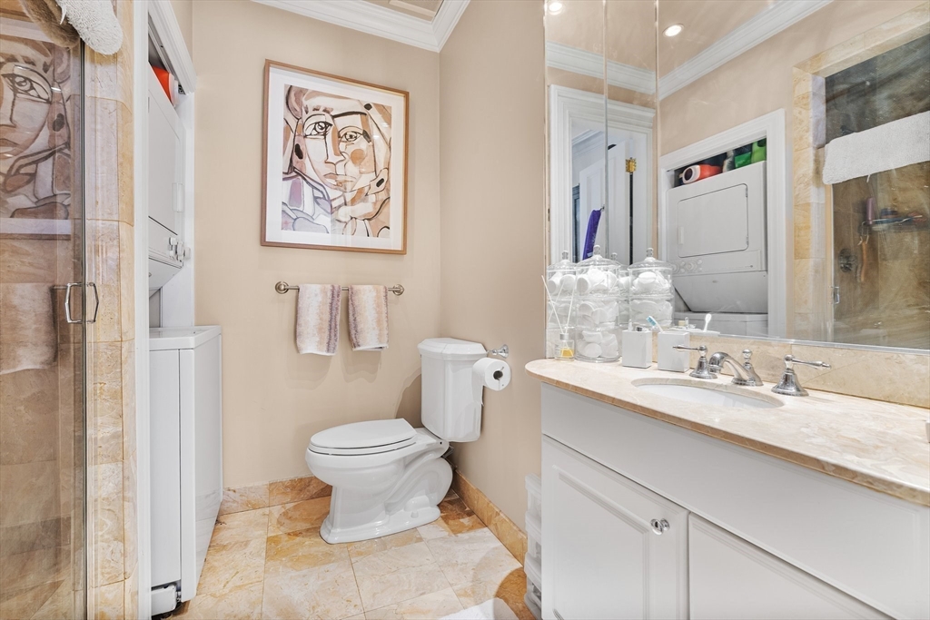 174 Marlborough Street # 4