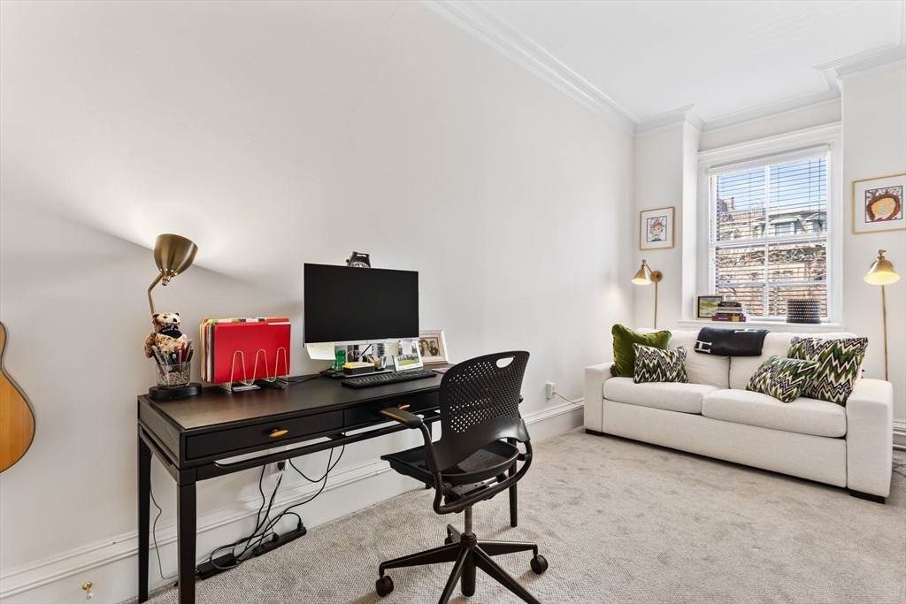 174 Marlborough Street # 4