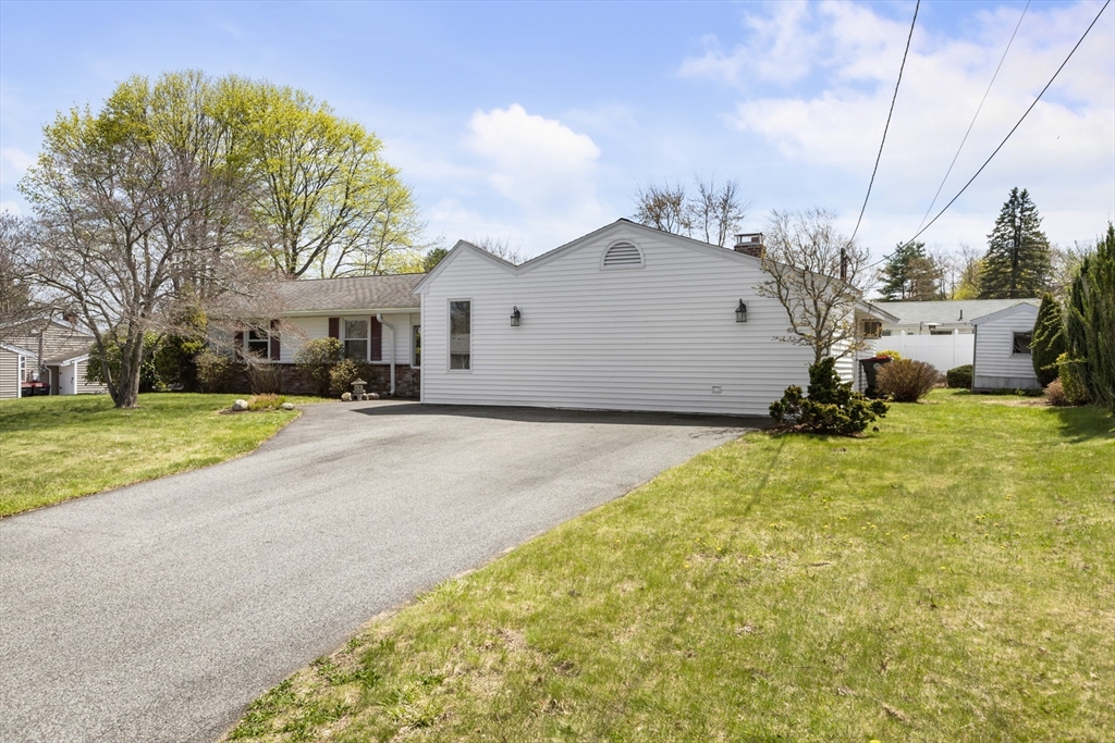 19 Dixon Road