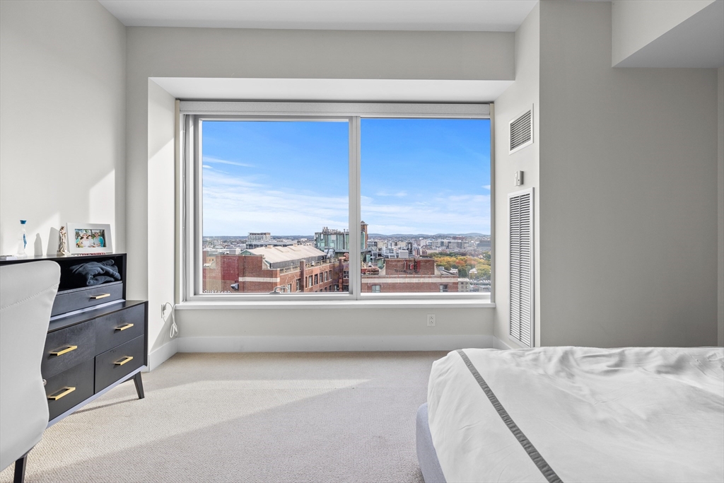 110 Stuart Street # 19A