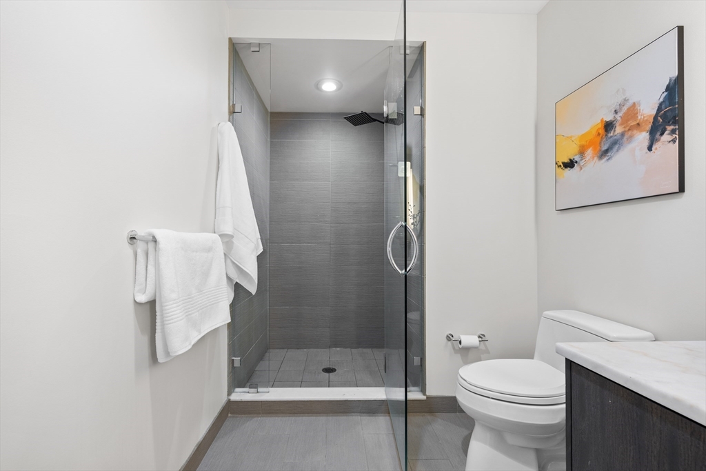 110 Stuart Street # 19A