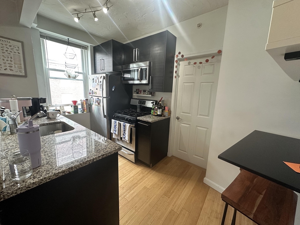 35 N. Margin Street # 6
