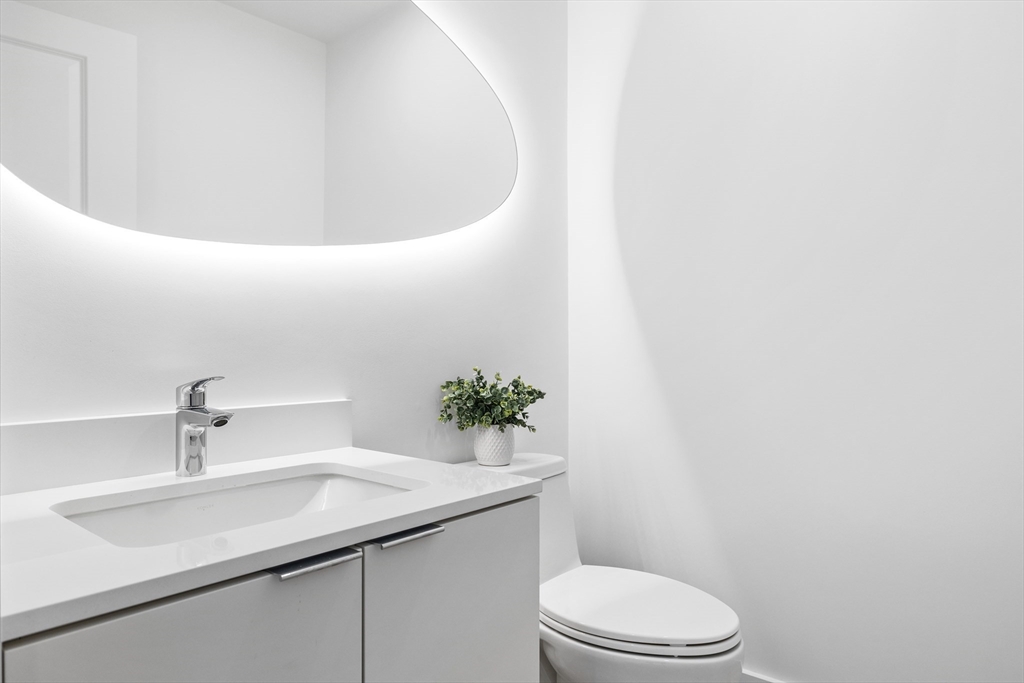 264 Lagrange Street # 264 Unit: U-264