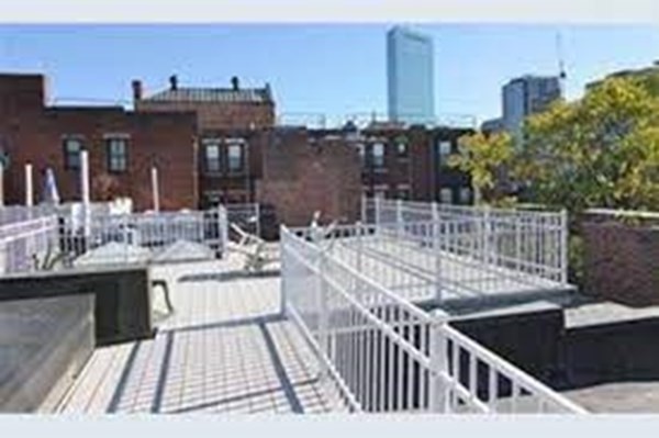 280 Commonwealth Ave # 402