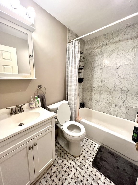 280 Commonwealth Ave # 402
