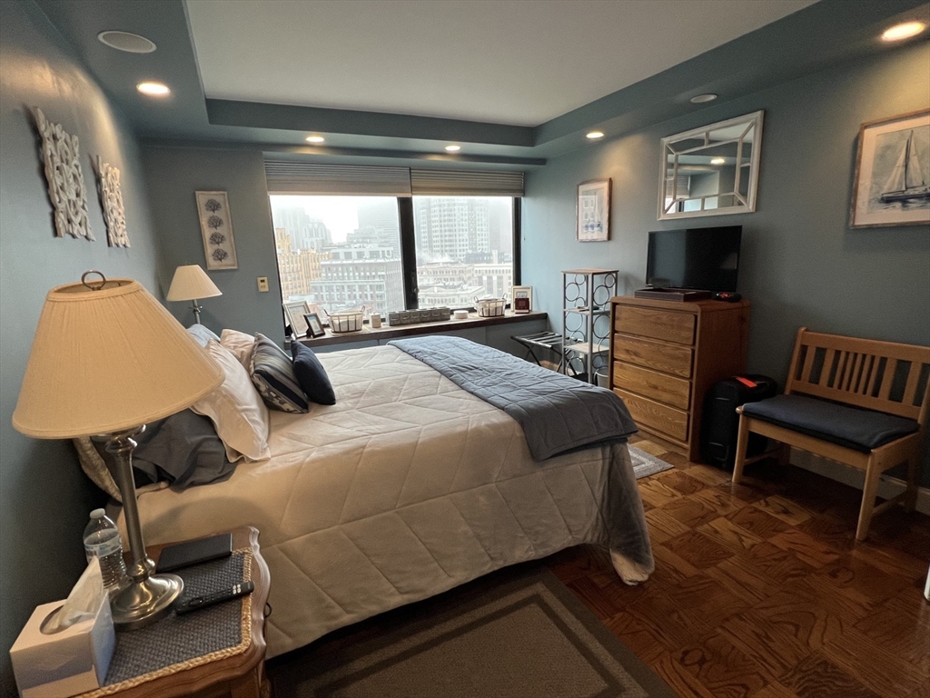 65 E India Row # 18H