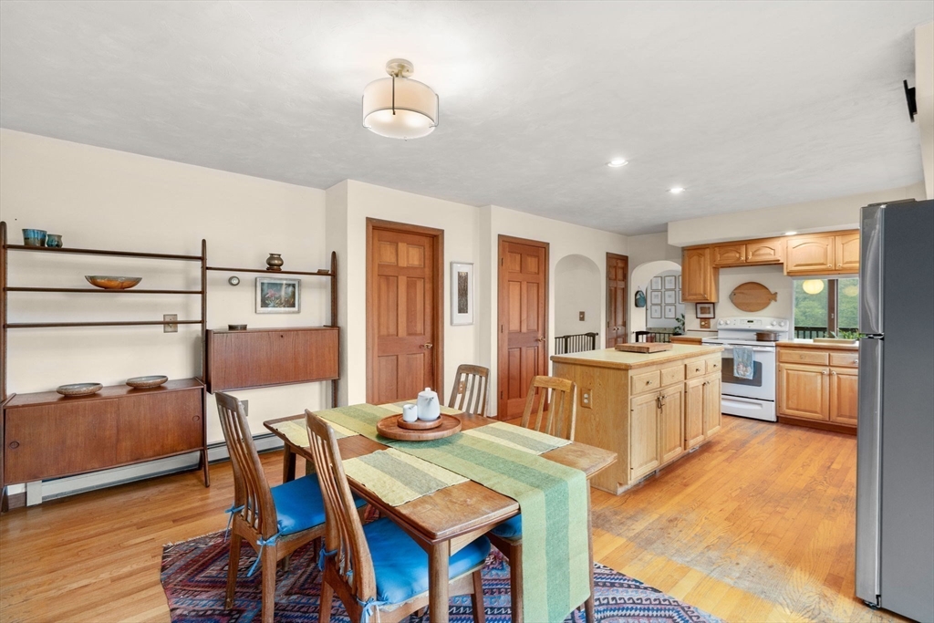 55 Hale Rd