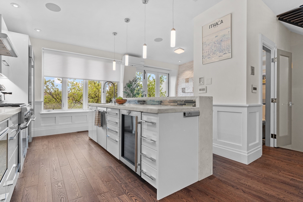 28 Greenwich Park # 3