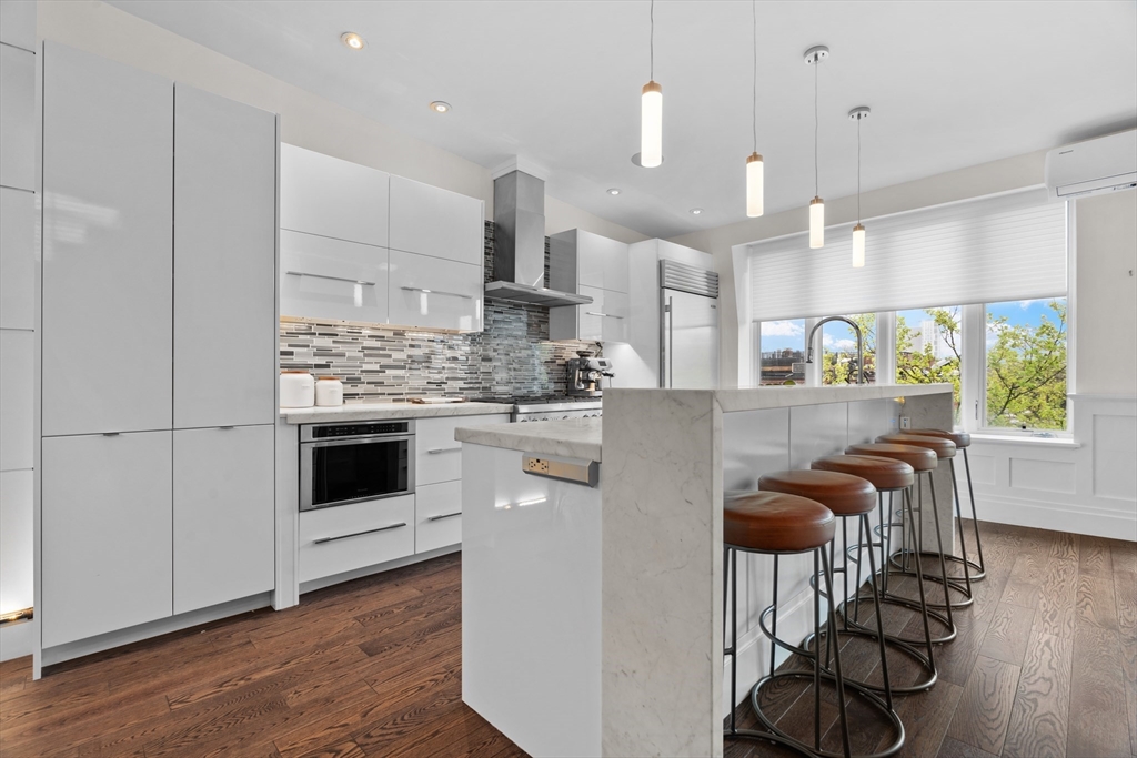 28 Greenwich Park # 3