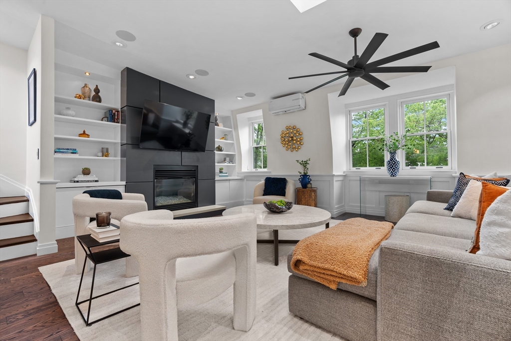 28 Greenwich Park # 3