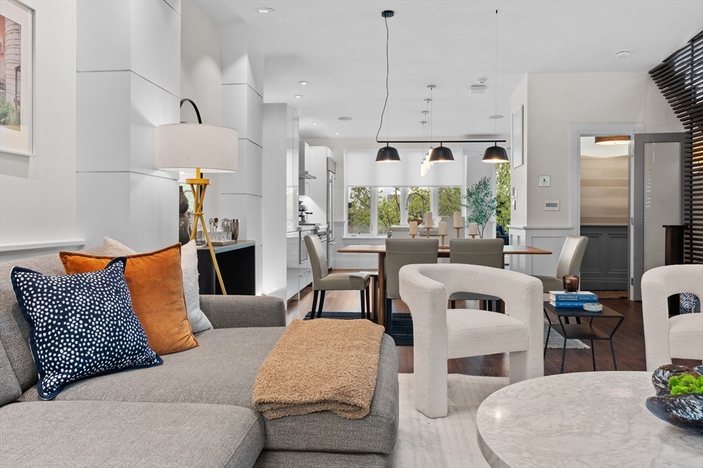 28 Greenwich Park # 3