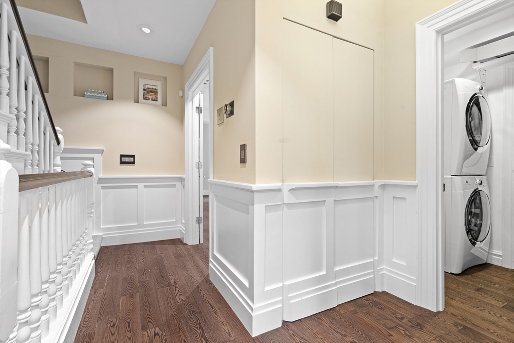 28 Greenwich Park # 3