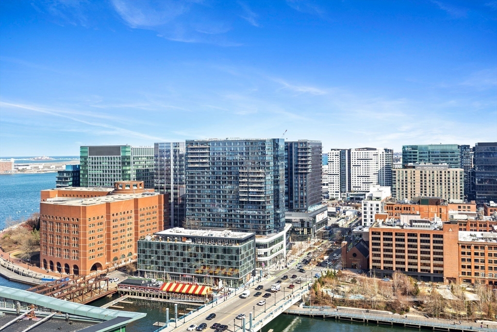 500 Atlantic Ave # 21H