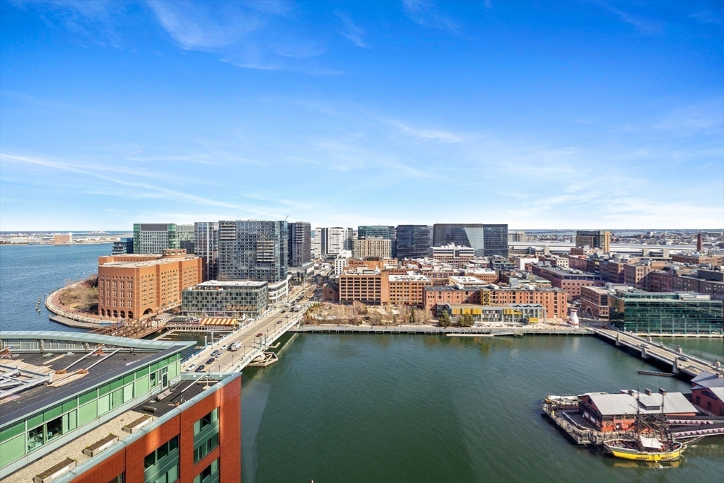 500 Atlantic Ave # 21H