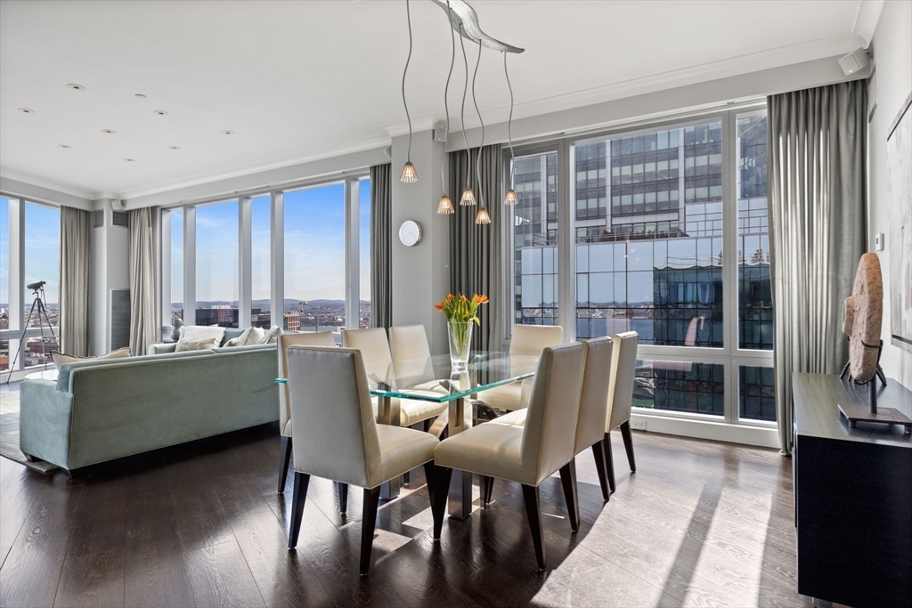 500 Atlantic Ave # 21H