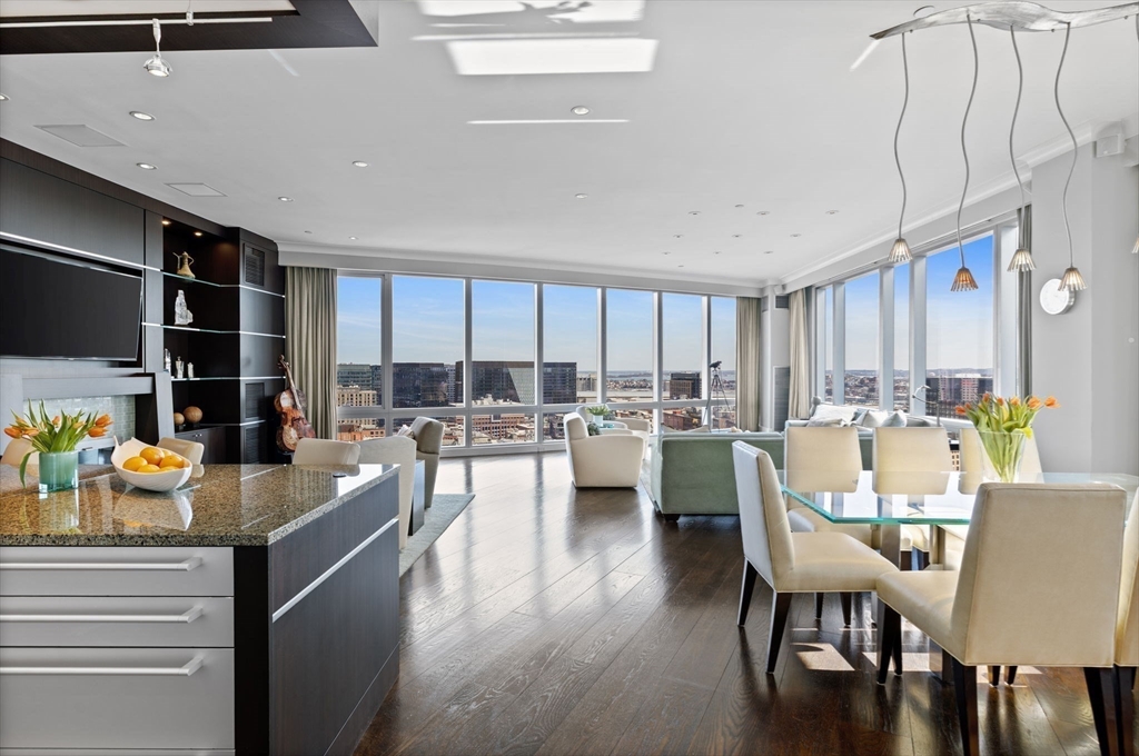 500 Atlantic Ave # 21H