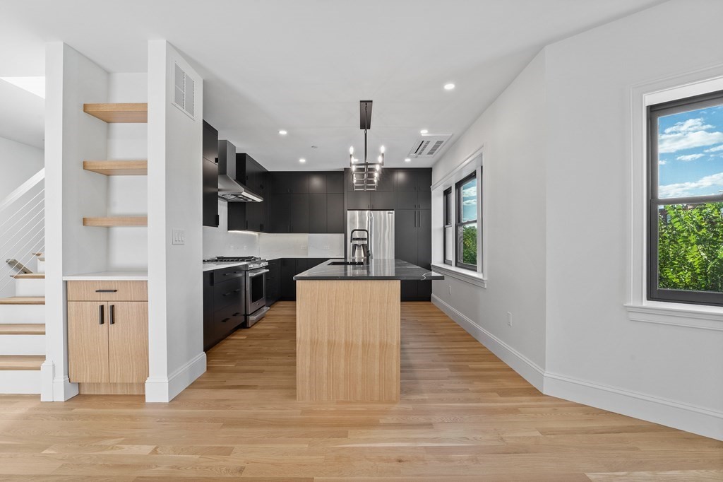 903 Beacon St # 3