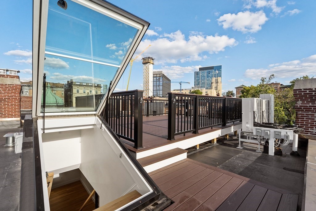 903 Beacon St # 3