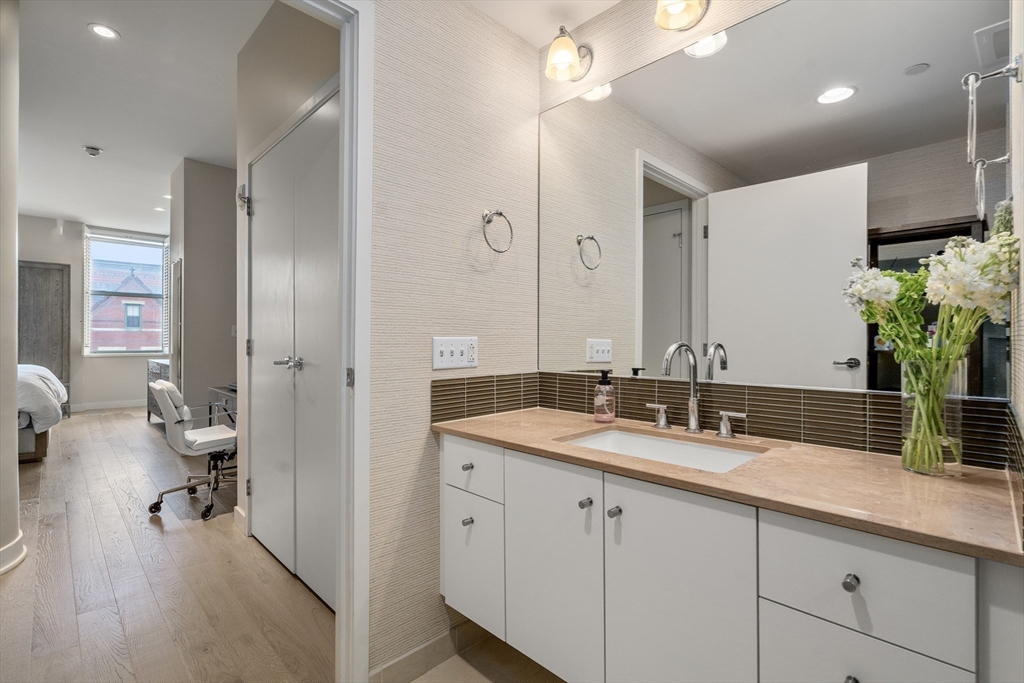 285 Columbus Ave # 407