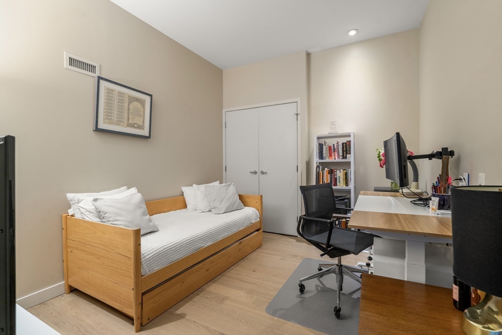 285 Columbus Ave # 407