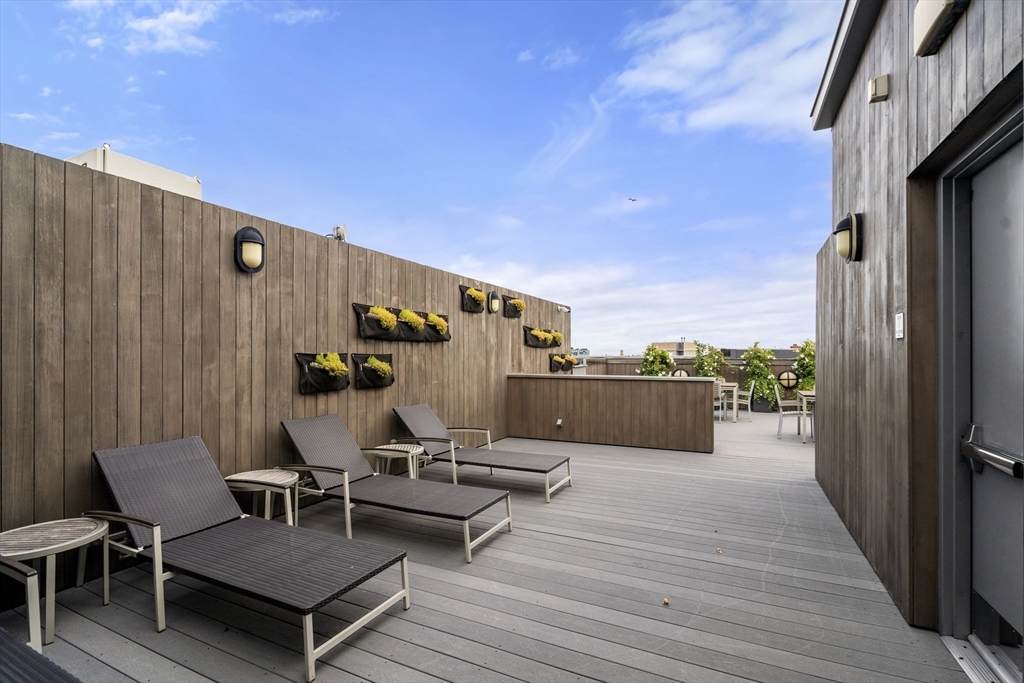 285 Columbus Ave # 407