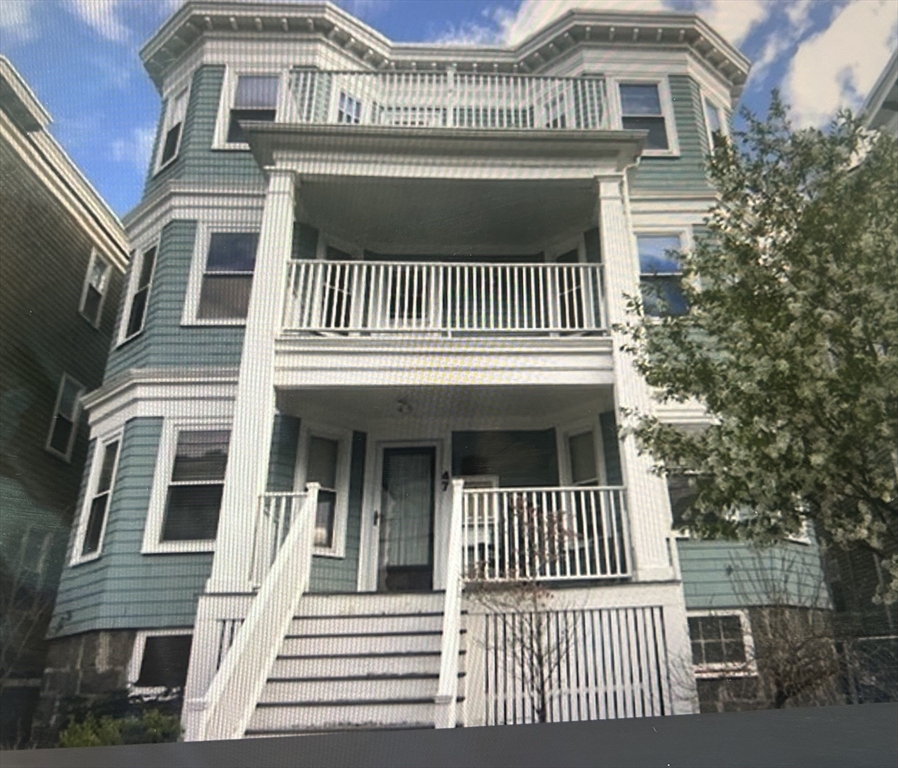 47 Rosemont St # 2