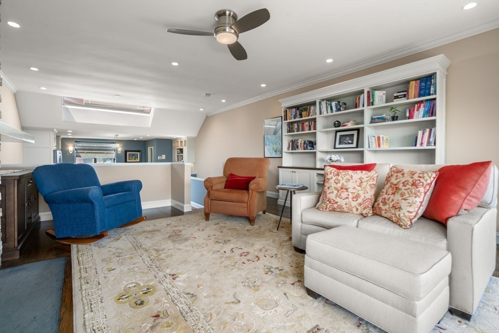 30 Shipway Pl # 30