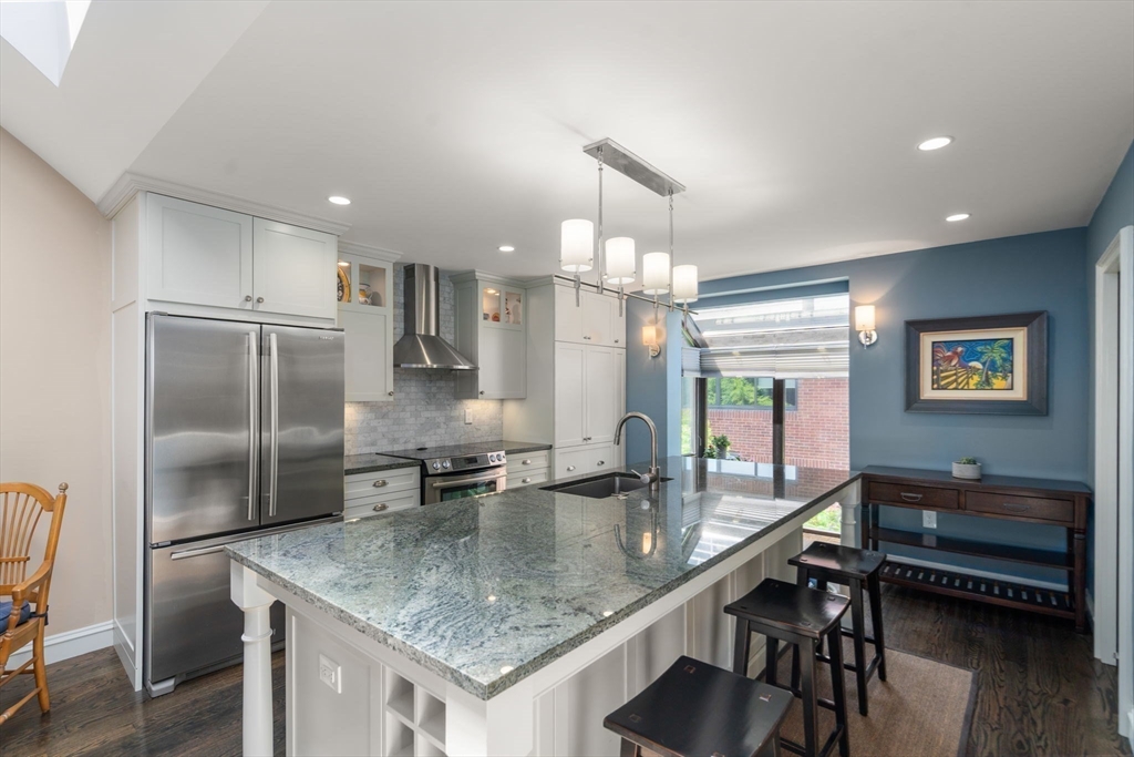 30 Shipway Pl # 30