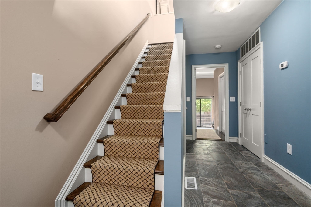 30 Shipway Pl # 30