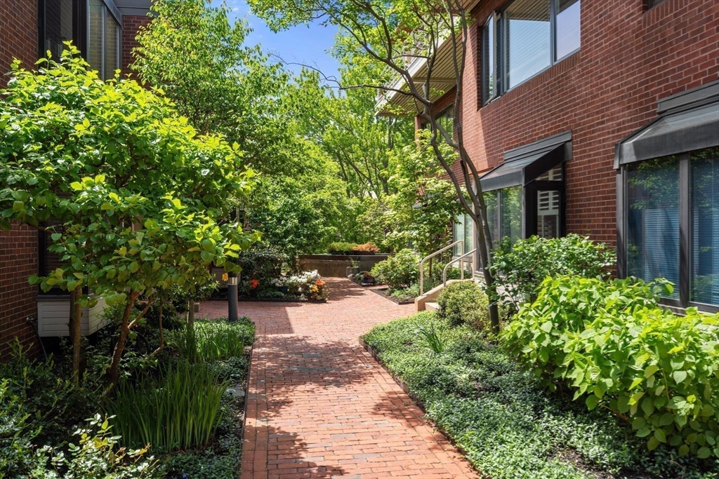 30 Shipway Pl # 30