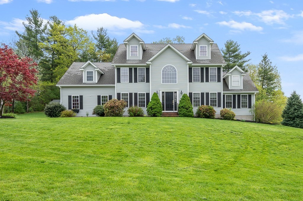 26 Mountain Laurel Rd