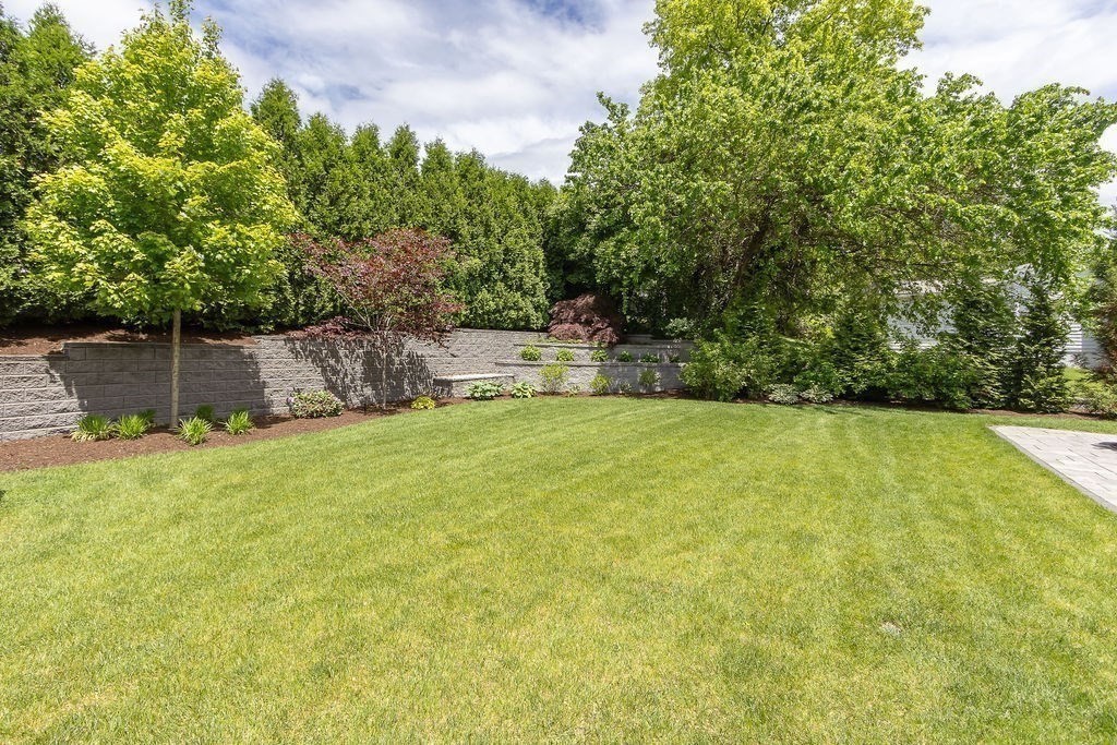 16 Grace Rd