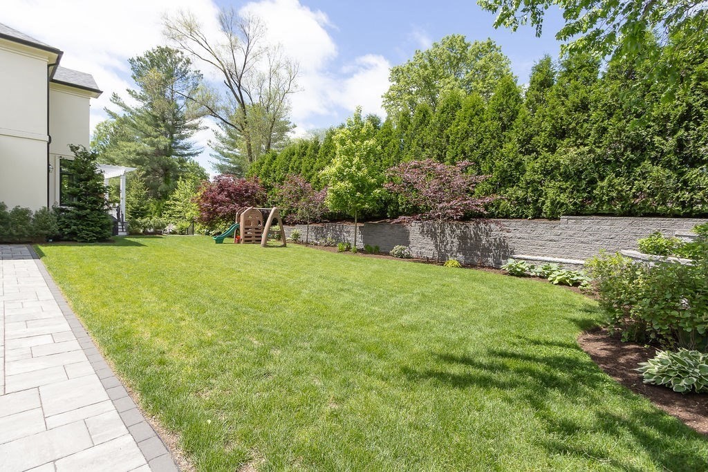 16 Grace Rd