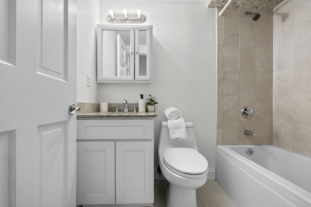 673 Tremont # 7