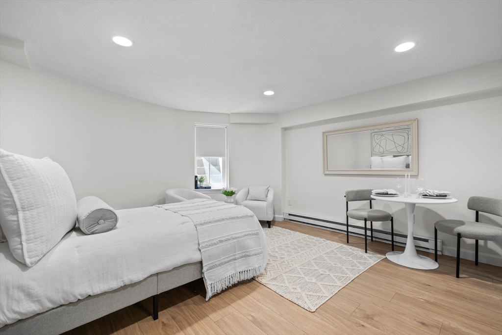 673 Tremont # 7