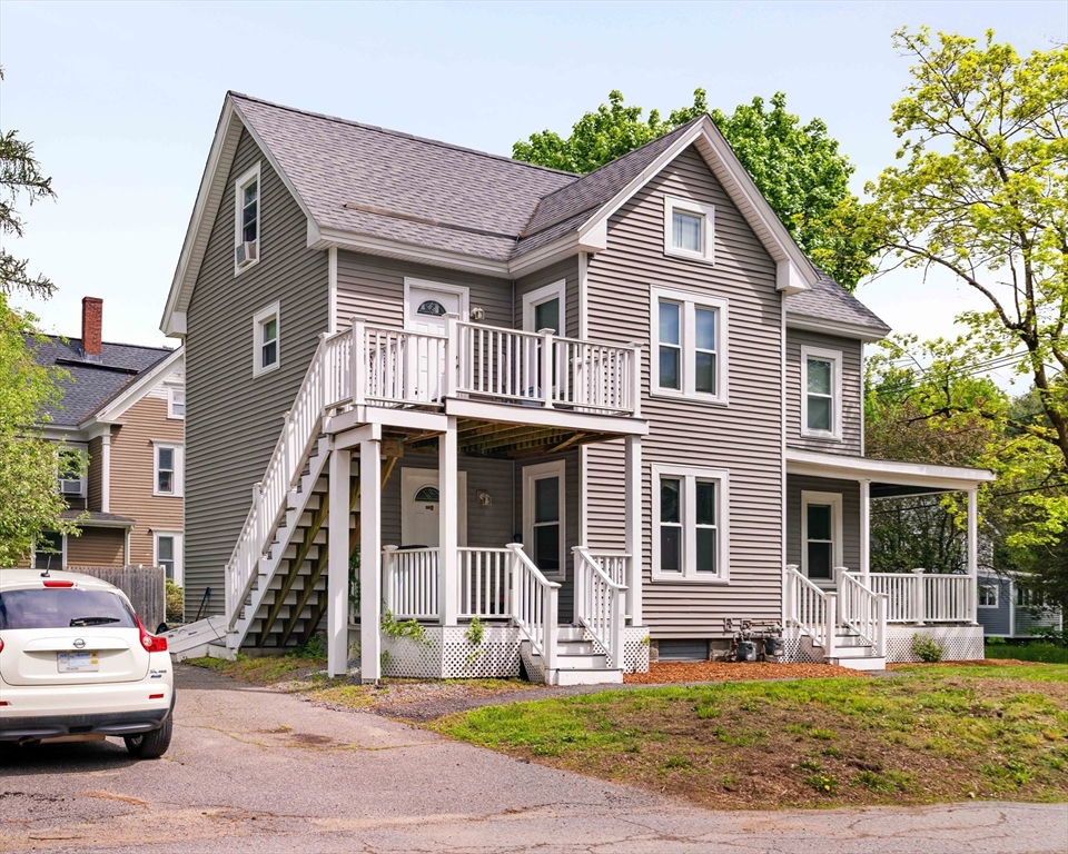 12 Cross St