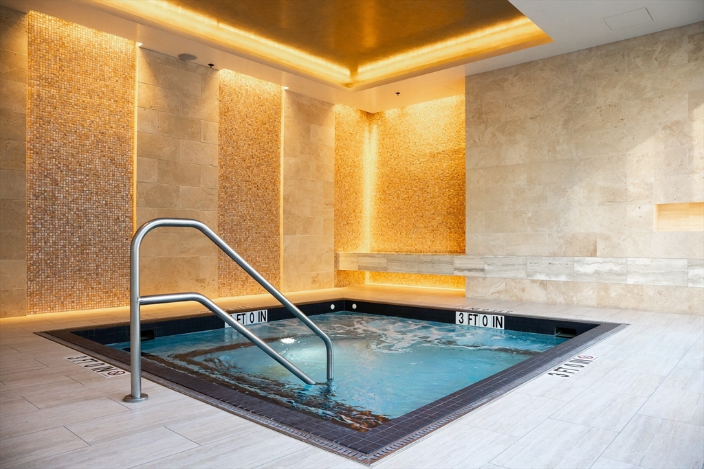 1 Franklin St # 1807