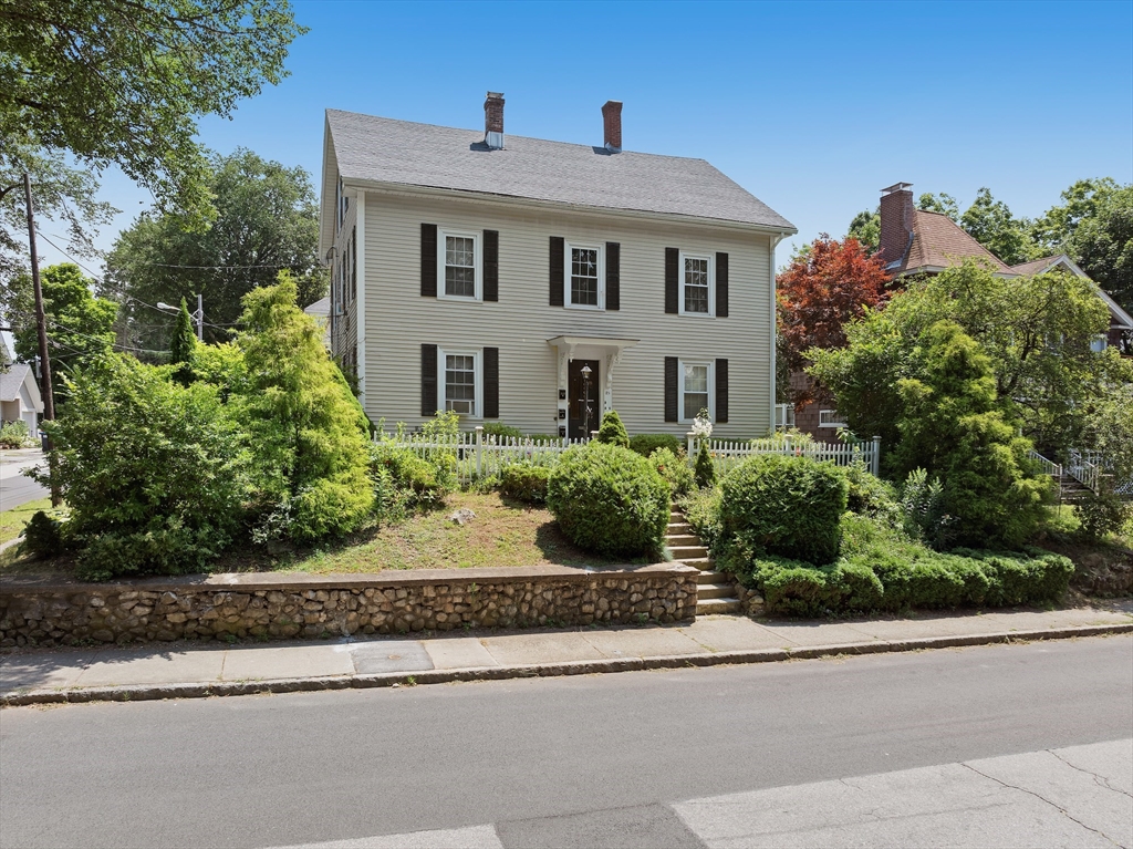 85 Everett St