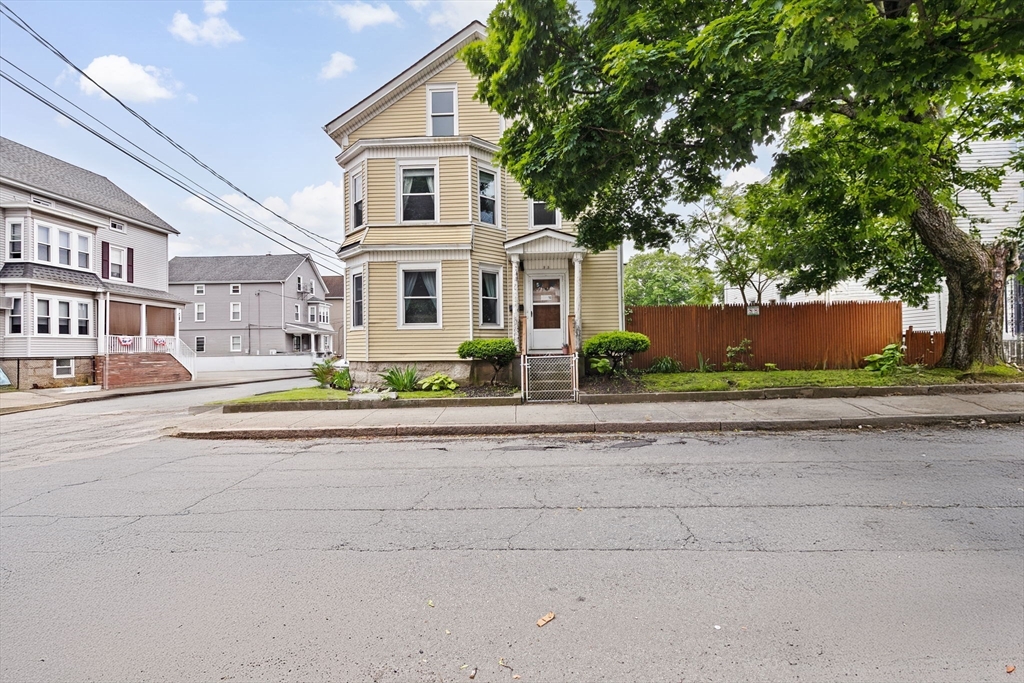 93 Warren St.