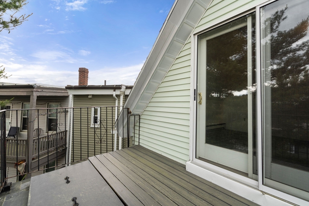 114 Byron Street
