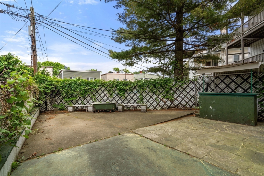 114 Byron Street