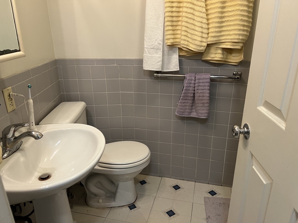 222 North Street # 7