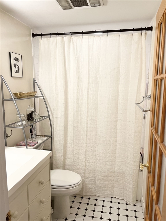 113 Fulton St # 5