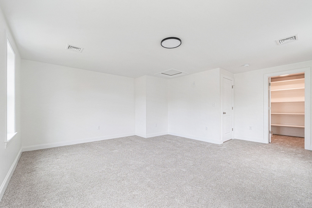 19 Pat Rose Way