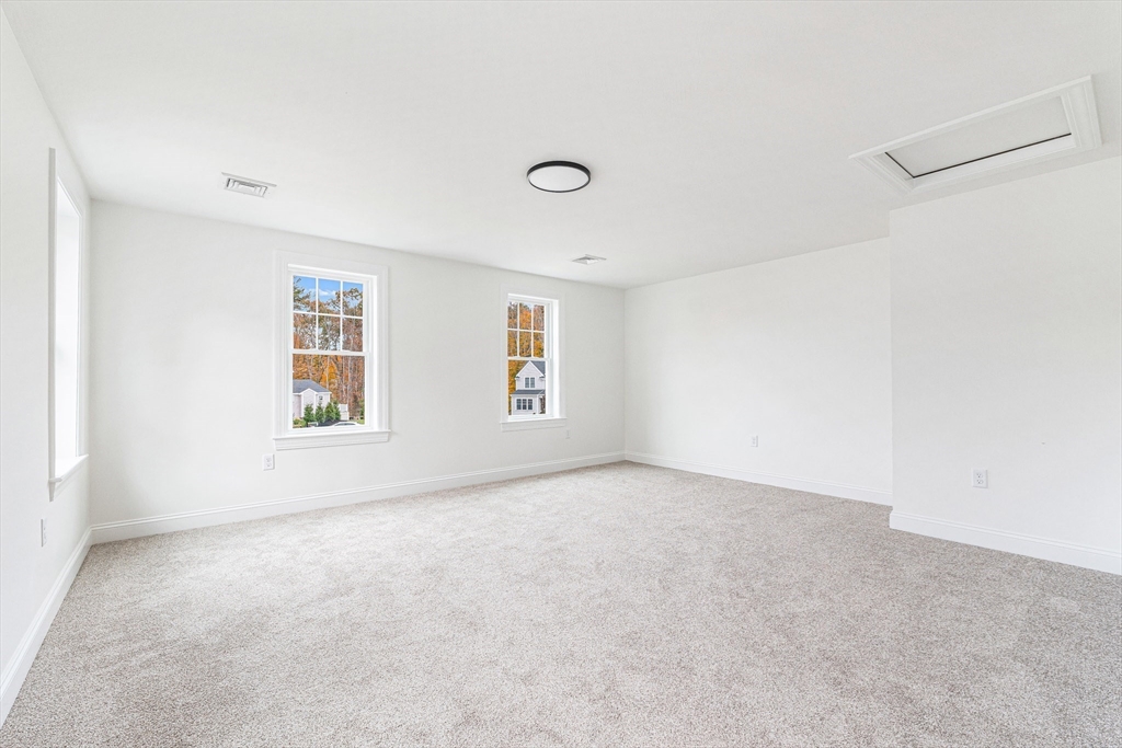 19 Pat Rose Way