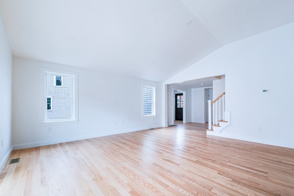 19 Pat Rose Way