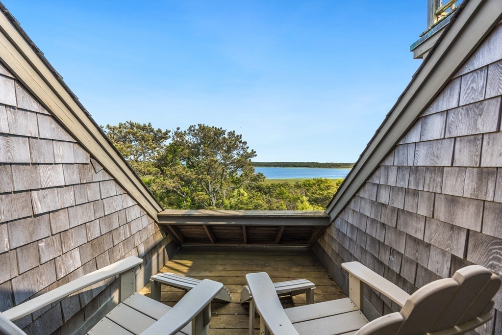 1400 Chequessett Neck Road