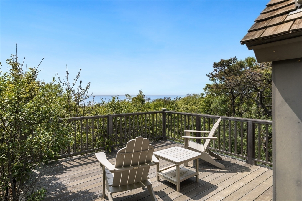 1400 Chequessett Neck Road