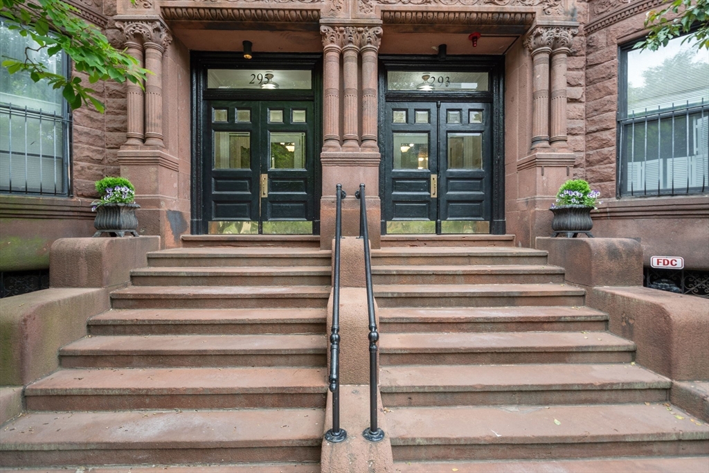 293-295 Commonwealth Ave # 2C