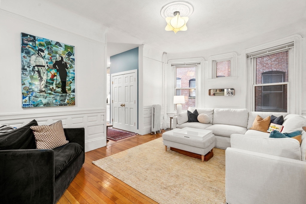 293-295 Commonwealth Ave # 2C